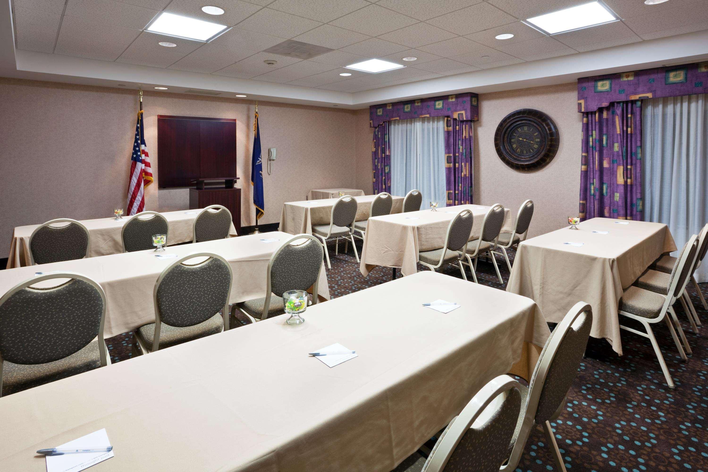 Hampton Inn Clifton Park Bagian luar foto