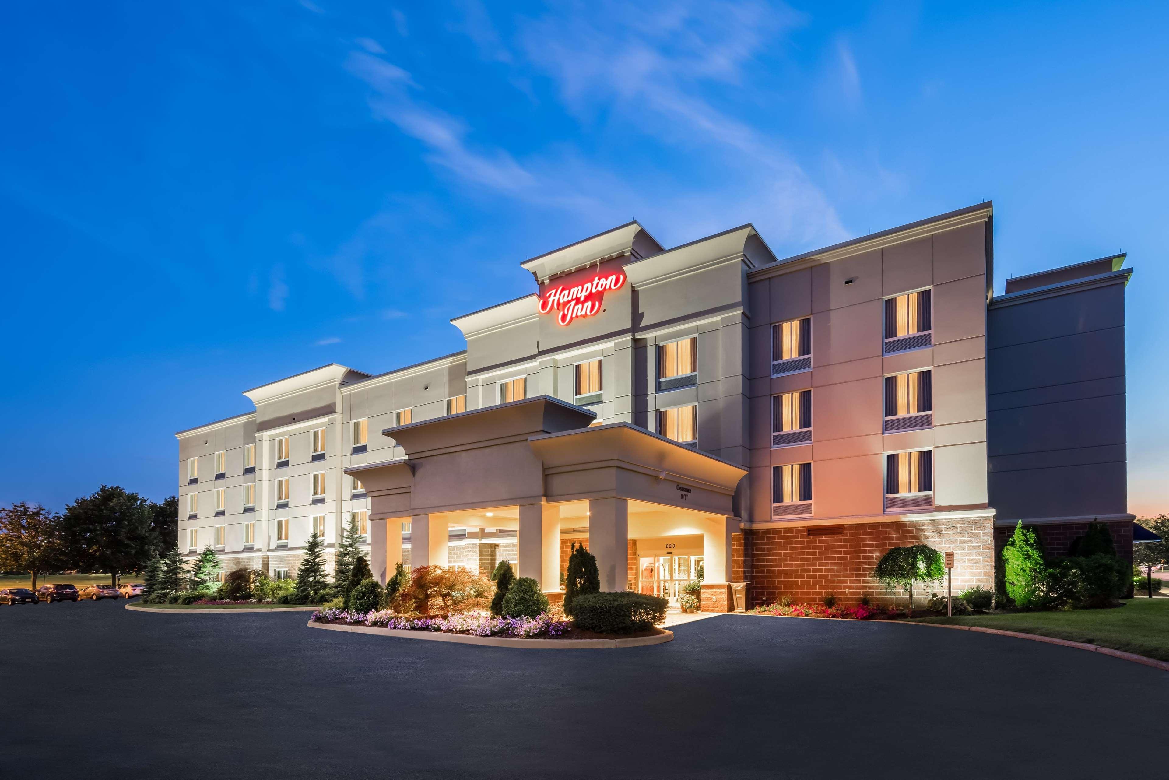 Hampton Inn Clifton Park Bagian luar foto
