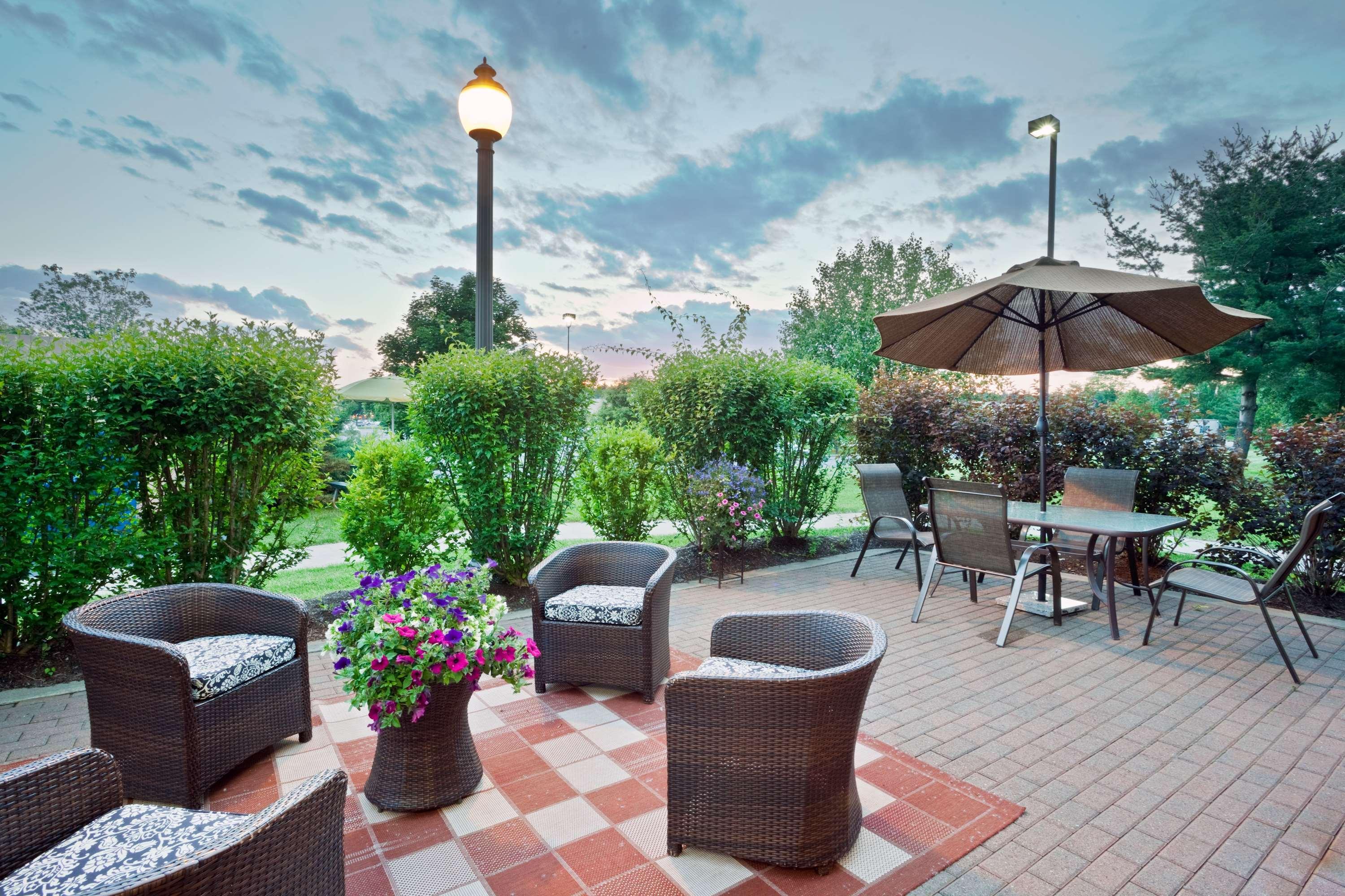 Hampton Inn Clifton Park Bagian luar foto