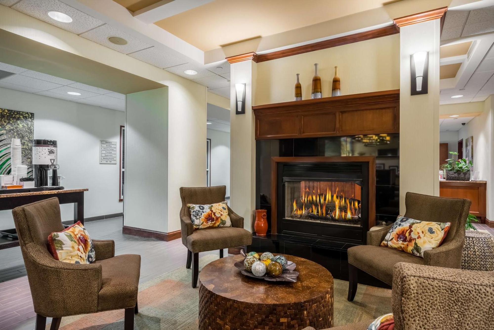 Hampton Inn Clifton Park Bagian luar foto